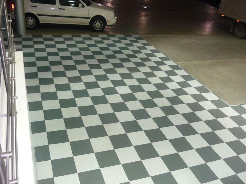 Floortrax Garage Tile Flooring